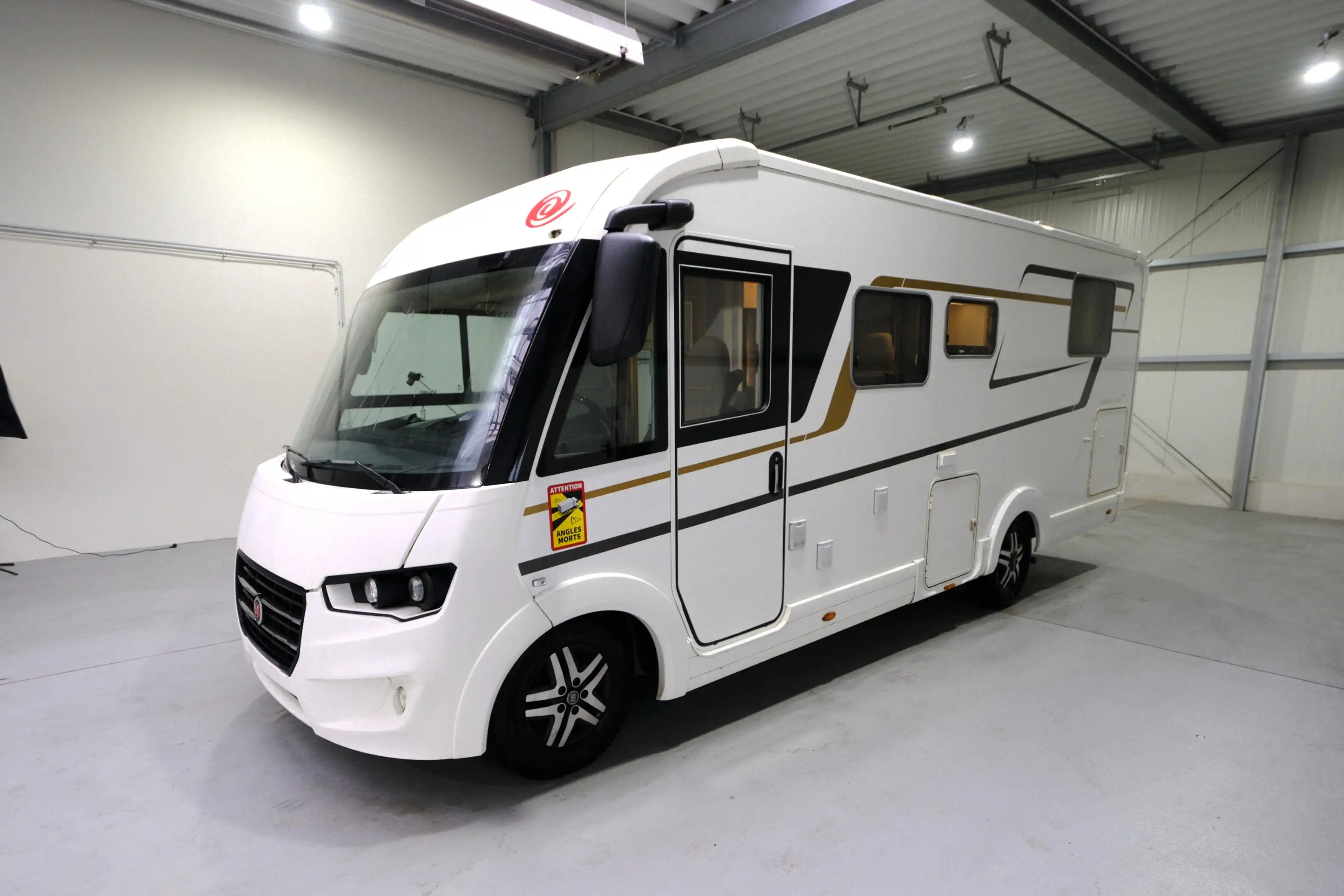 EURAMOBIL Integraline I 720 QB